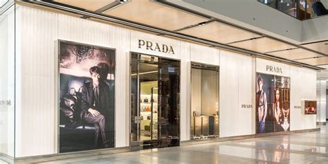 Prada stores gold coast